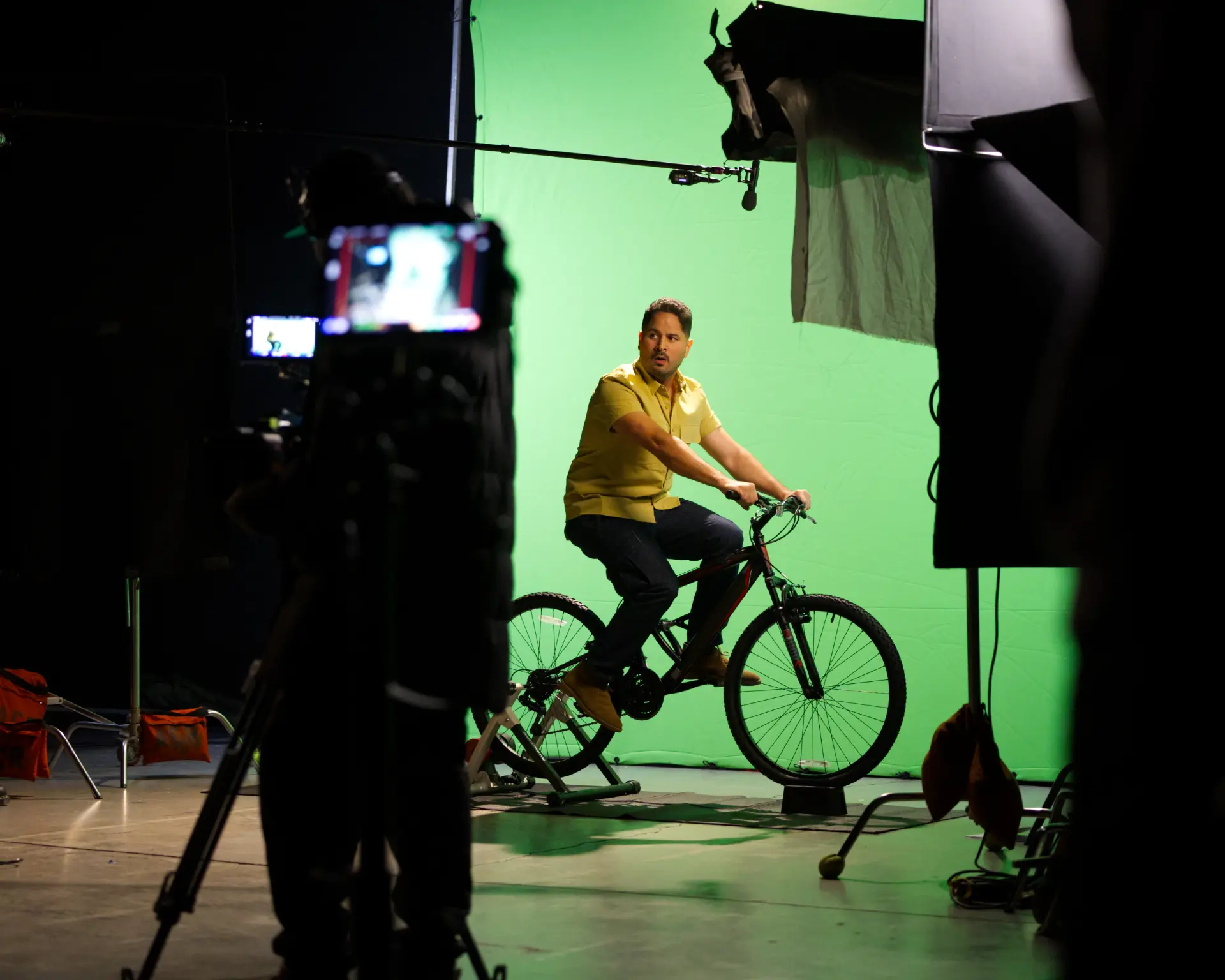 Green screen bicycle sequence being filmed